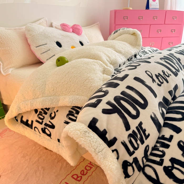 91家纺网 家纺一手货源 找家纺 艾特你 2025新款多功能羊羔绒牛奶绒单毛毯单被套 羊-情话