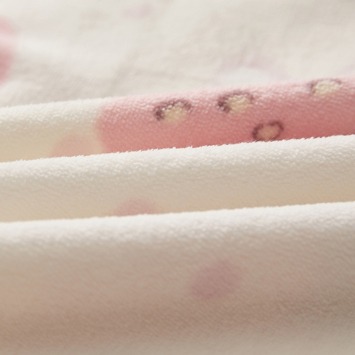 91家纺网 家纺一手货源 找家纺 翎盈家纺 2025新款冬季小清新牛奶绒双人枕套 奶油草莓