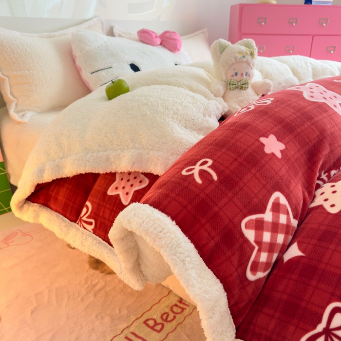 91家纺网 家纺一手货源 找家纺 艾特你 2025新款多功能羊羔绒牛奶绒单毛毯单被套 羊-圣诞星星