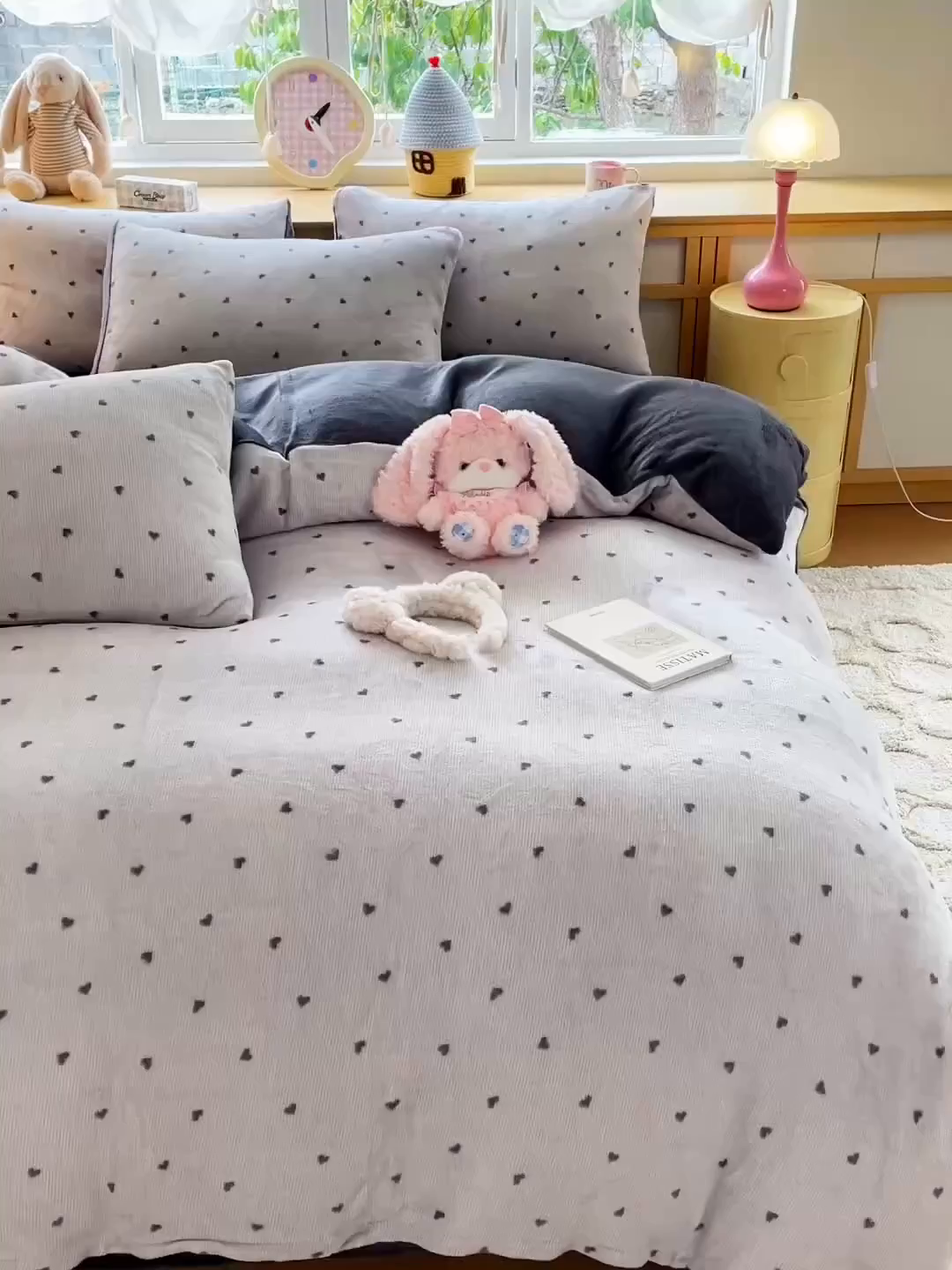 91家纺网 家纺一手货源 找家纺 弗苓家纺 2025新款加厚保暖双面牛奶绒四件套 甜心-灰