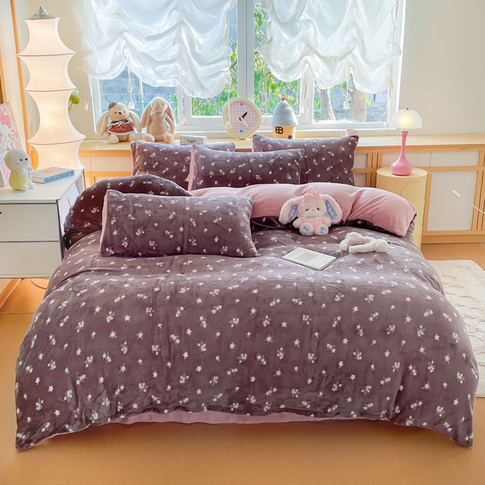 91家纺网 家纺一手货源 找家纺 弗苓家纺 2025新款加厚保暖双面牛奶绒四件套 香草紫花