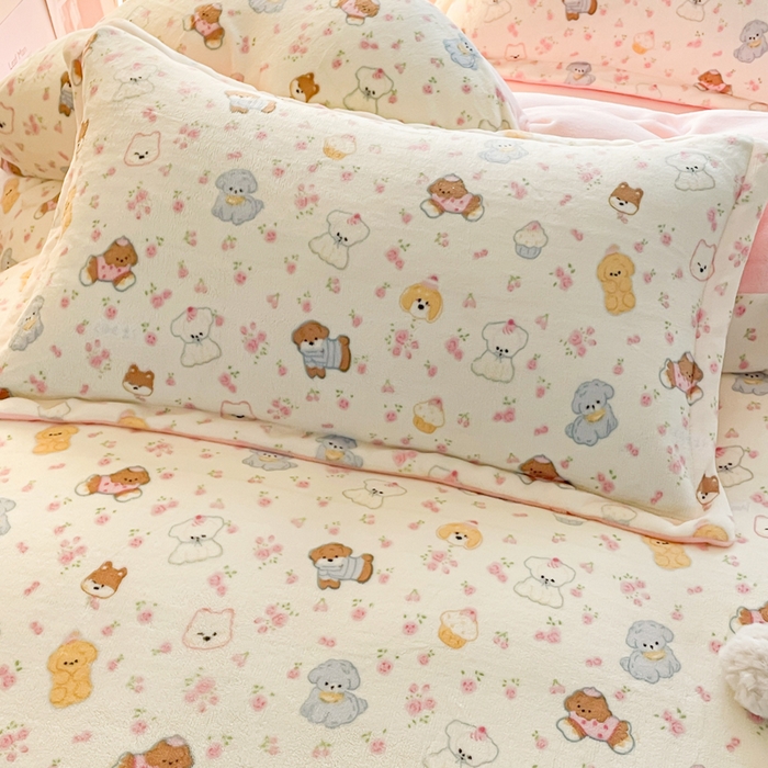 91家纺网 家纺一手货源 找家纺 弗苓家纺 2025新款加厚保暖双面牛奶绒四件套 小修狗