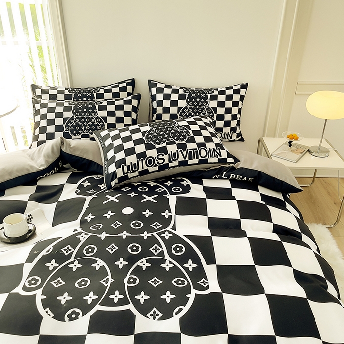 91家纺网 家纺一手货源 找家纺 色鬼布艺高端家居主号 2025秋冬新款网红款水洗棉四季款四件套 棋盘格公仔