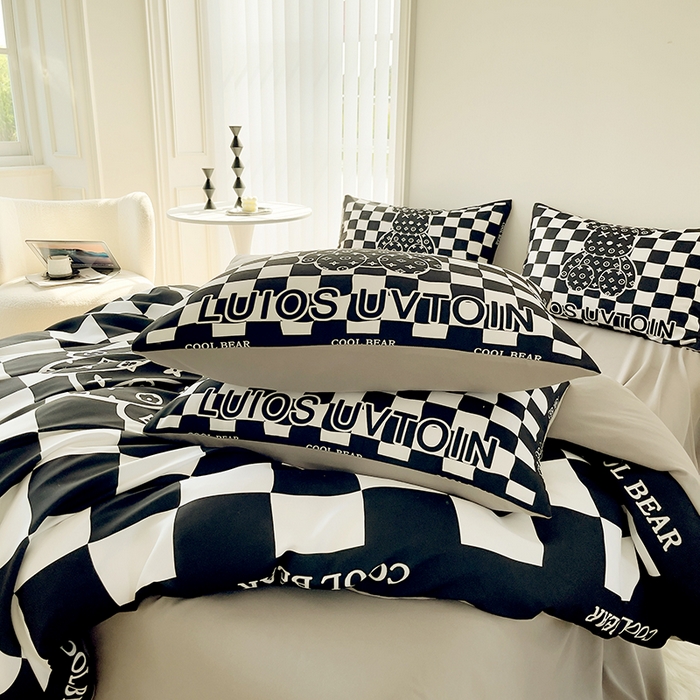 91家纺网 家纺一手货源 找家纺 色鬼布艺高端家居主号 2025秋冬新款网红款水洗棉四季款四件套 棋盘格公仔