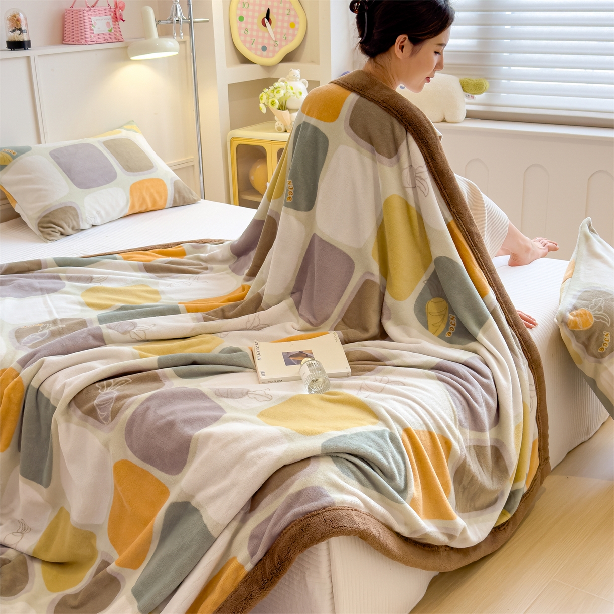 91家纺网 家纺一手货源 找家纺 慕木家纺 2025新款高克重印花牛奶绒云锦绒双层毛毯毛毯毯子（可供跨境提供买家秀） 双层毛毯-魔方格子+咖