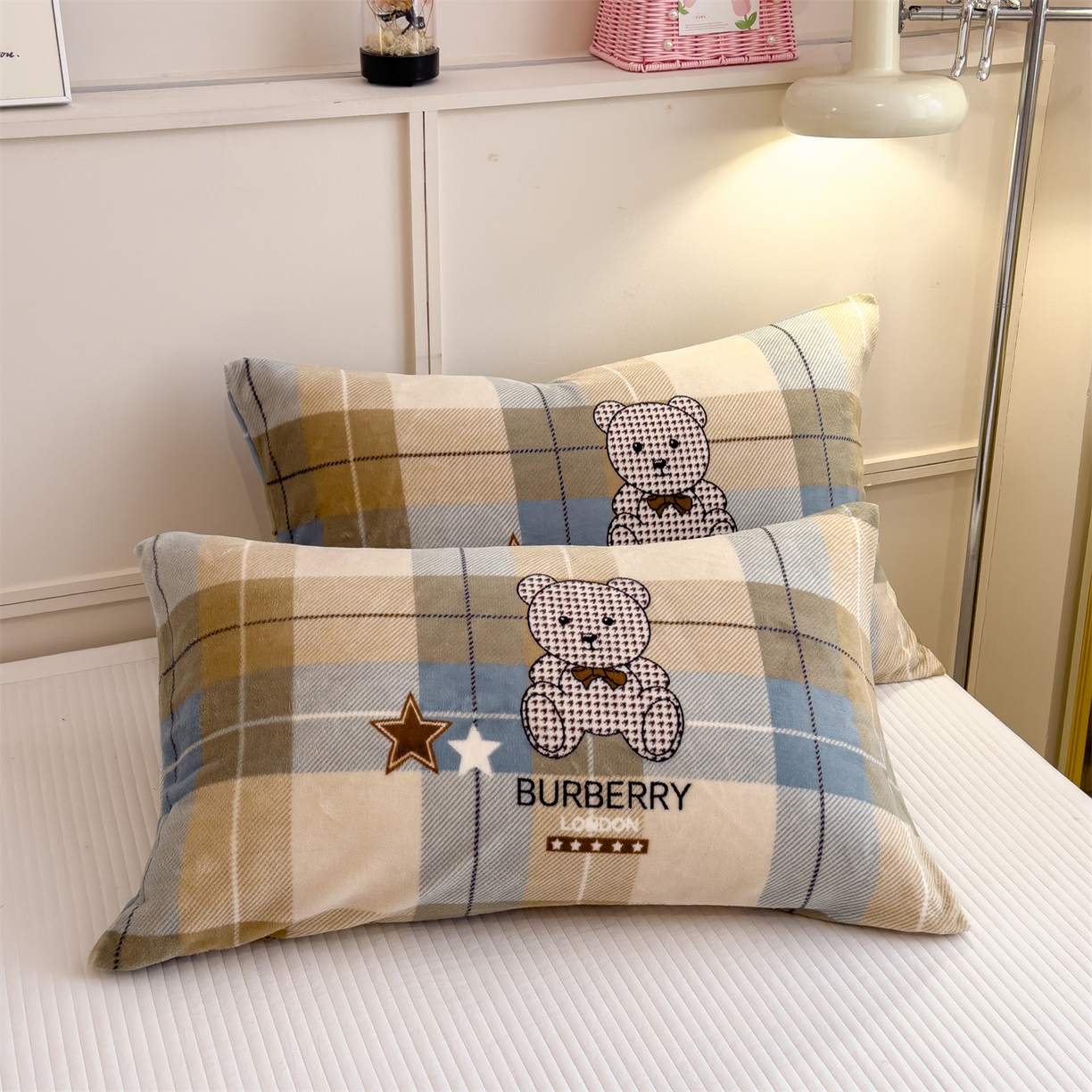 91家纺网 家纺一手货源 找家纺 慕木家纺 2025新款高克重印花牛奶绒云锦绒双层毛毯毛毯毯子（可供跨境提供买家秀） 双层毛毯-绿格熊+咖