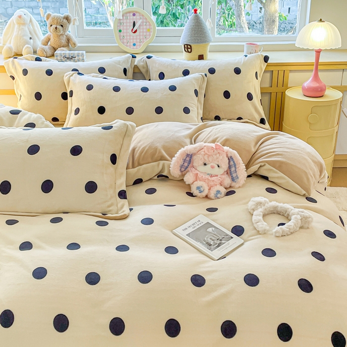 91家纺网 家纺一手货源 找家纺 典曼家纺 2025新款加厚保暖双面牛奶绒四件套 黑糖珍珠