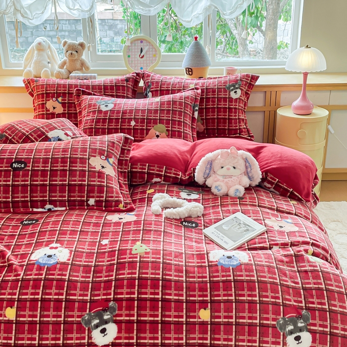 91家纺网 家纺一手货源 找家纺 典曼家纺 2025新款加厚保暖双面牛奶绒四件套 圣诞汪