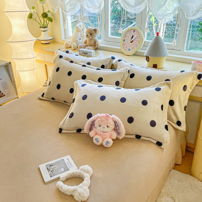 91家纺网 家纺一手货源 找家纺 典曼家纺 2025新款加厚保暖双面牛奶绒四件套 黑糖珍珠