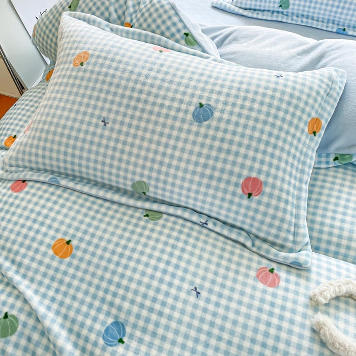 91家纺网 家纺一手货源 找家纺 典曼家纺 2025新款加厚保暖双面牛奶绒四件套 小南瓜