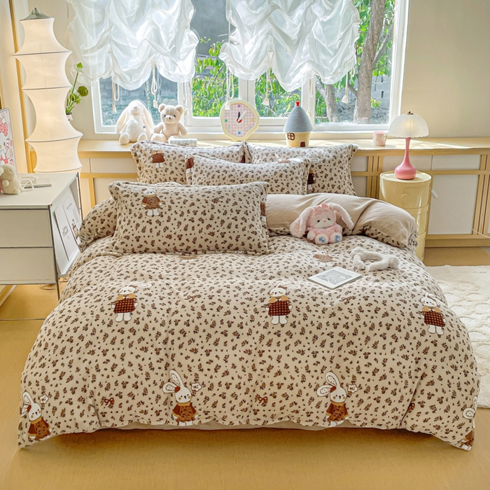 91家纺网 家纺一手货源 找家纺 典曼家纺 2025新款加厚保暖双面牛奶绒四件套 布偶兔兔