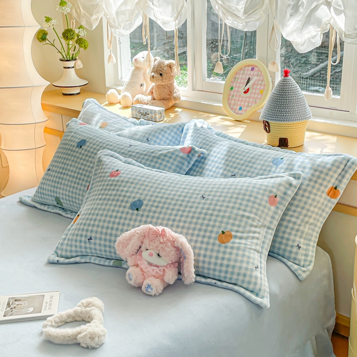 91家纺网 家纺一手货源 找家纺 典曼家纺 2025新款加厚保暖双面牛奶绒四件套 小南瓜