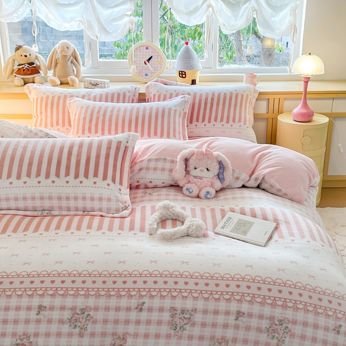 91家纺网 家纺一手货源 找家纺 典曼家纺 2025新款加厚保暖双面牛奶绒四件套 少女心