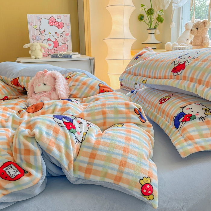 91家纺网 家纺一手货源 找家纺 典曼家纺 2025新款加厚保暖双面牛奶绒四件套 草莓喵蓝