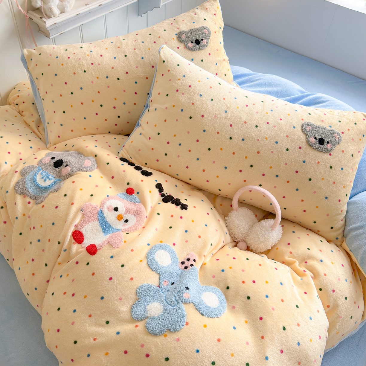 91家纺网 家纺一手货源 找家纺 优卡迪家纺馆 2025新款牛奶绒毛巾绣四件套 下载文件包含买家秀 波点萌宠-奶黄