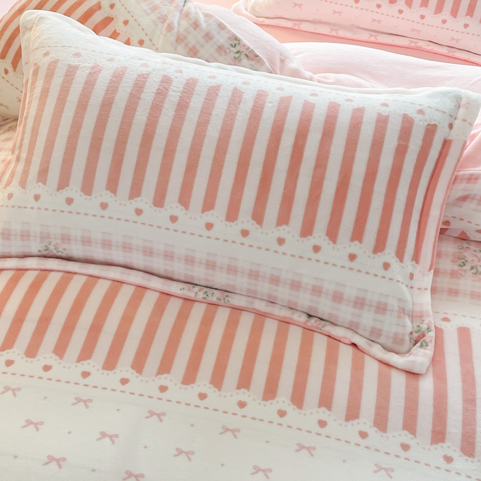 91家纺网 家纺一手货源 找家纺 典曼家纺 2025新款加厚保暖双面牛奶绒四件套 少女心