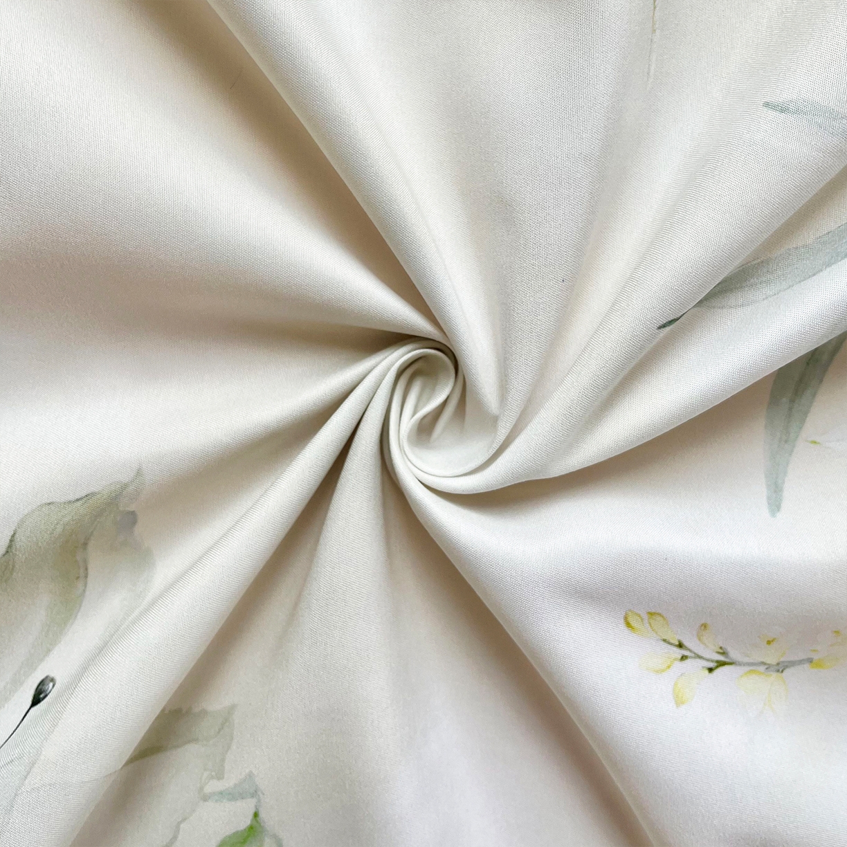 91家纺网 家纺一手货源 找家纺 佳宇轩 2025新款活性数码印花单人三件套双人四件套 婀娜多姿