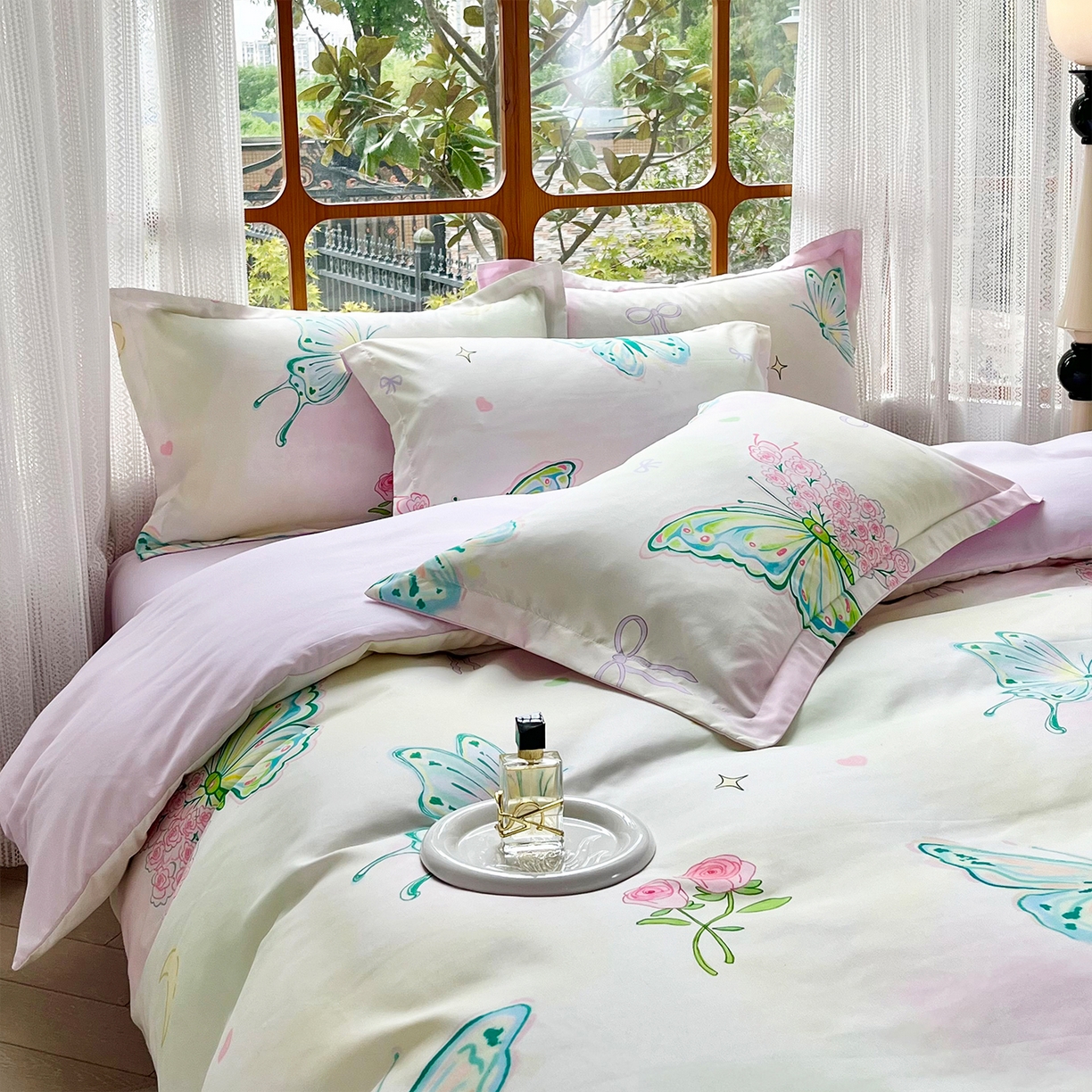 91家纺网 家纺一手货源 找家纺 佳宇轩 2025新款活性数码印花单人三件套双人四件套 翩翩起舞