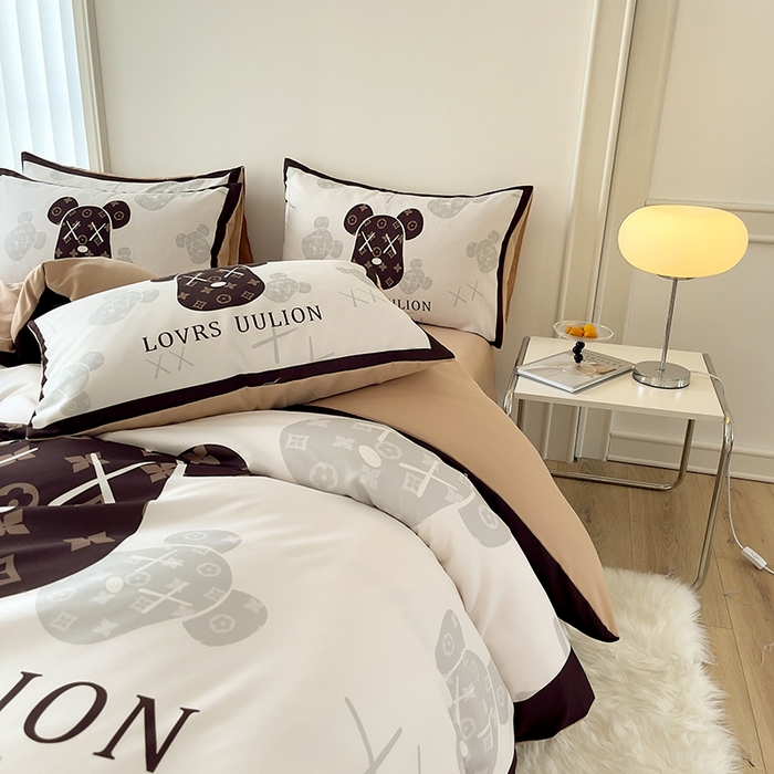 91家纺网 家纺一手货源 找家纺 色鬼布艺高端家居主号 2025秋冬新款网红款水洗棉四季款四件套 熊头咖