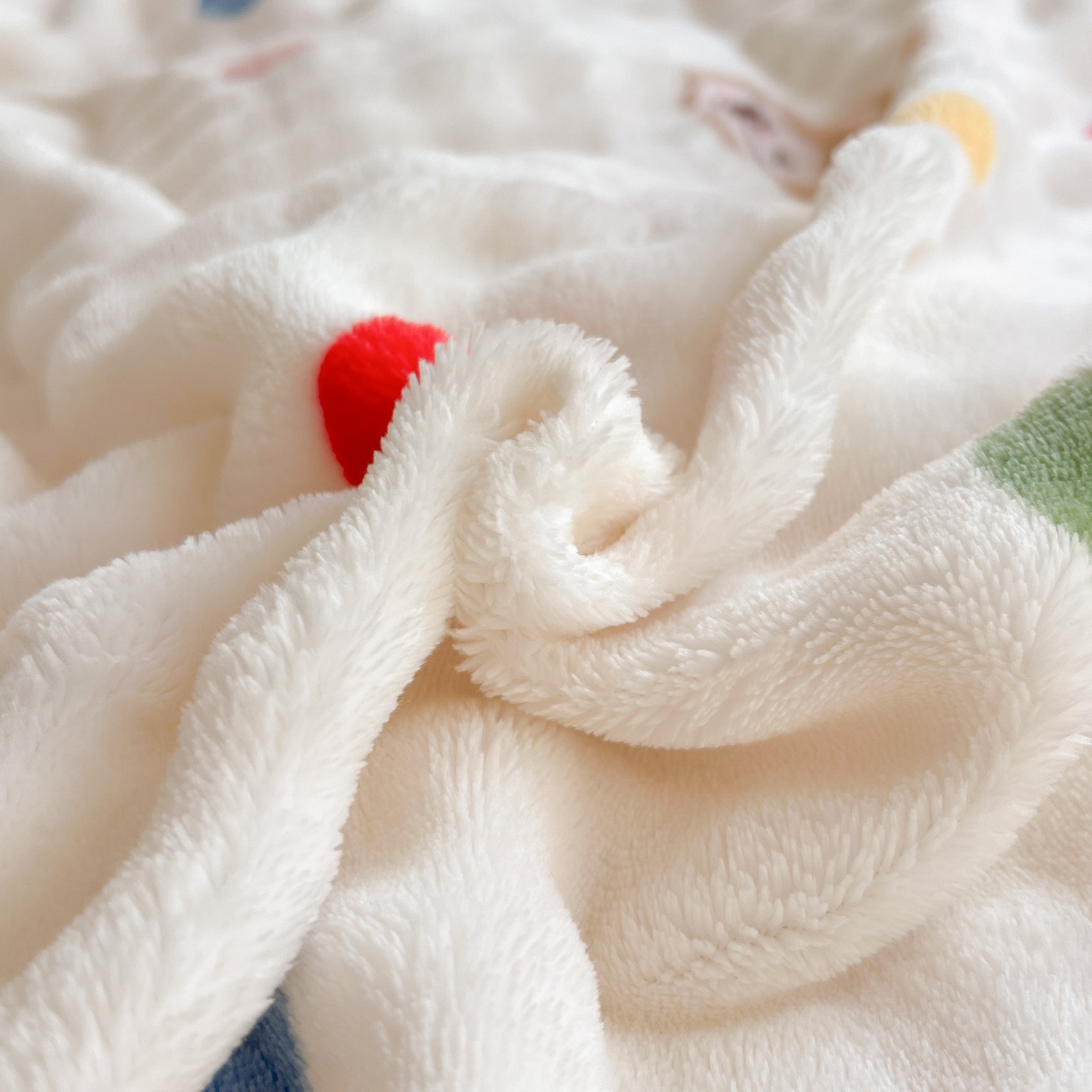 91家纺网 家纺一手货源 找家纺 典曼家纺 2025新款亲肤舒适保暖泡泡绒四件套 布布