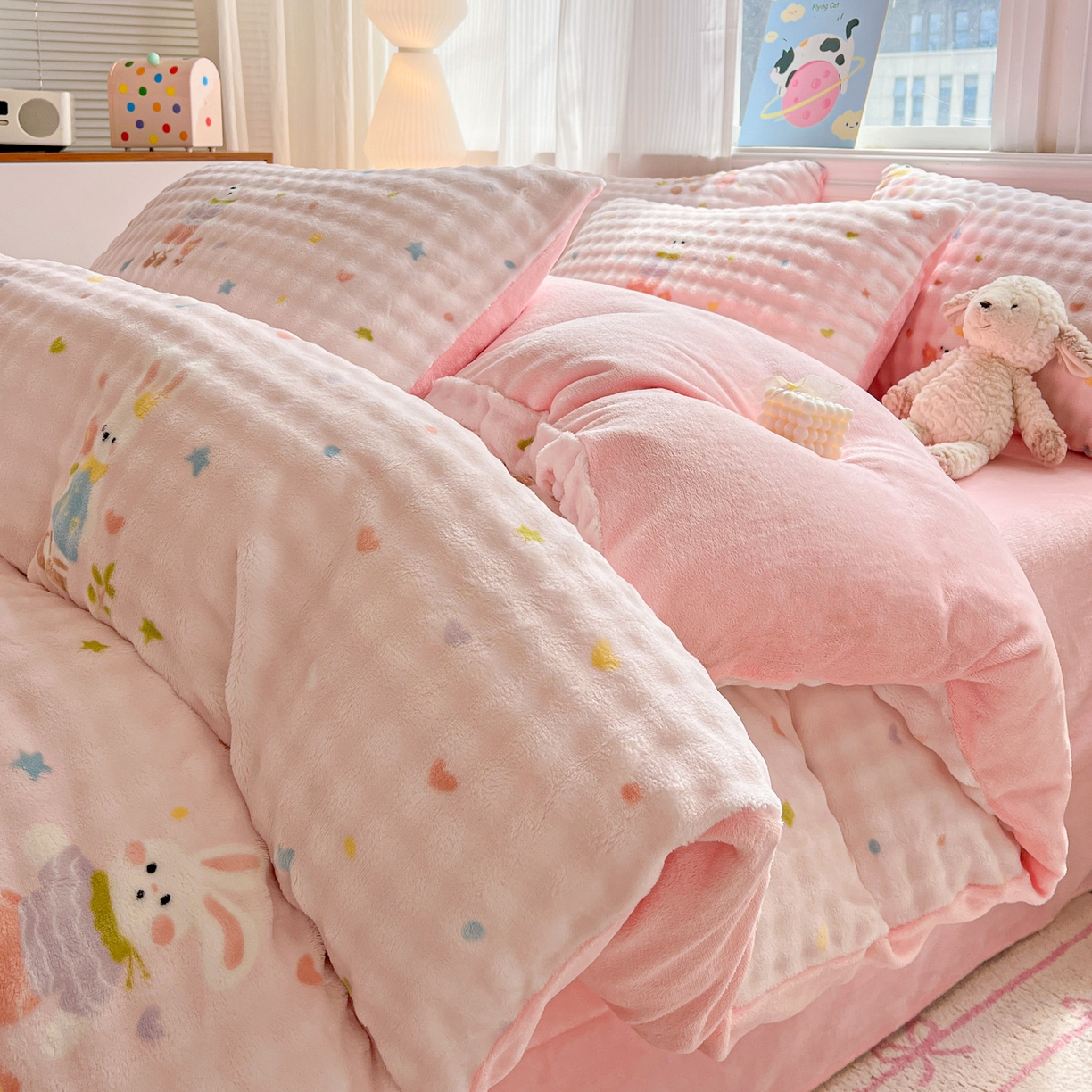 典曼家纺 2025新款亲肤舒适保暖泡泡绒四件套 甜心小兔