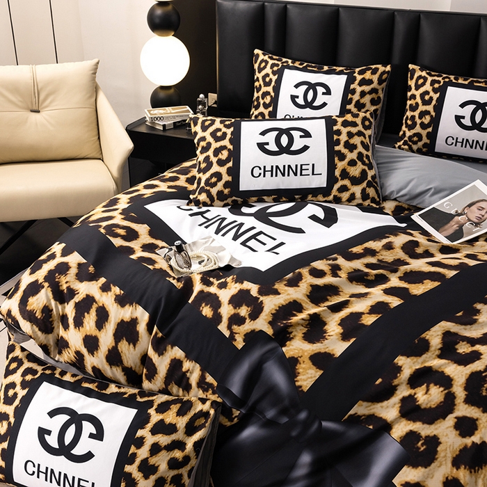 91家纺网 家纺一手货源 找家纺 （总）色鬼布艺高端家居主号 2025新款轻奢亲肤纯棉数码印花网红热款四件套