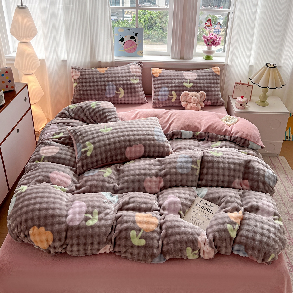 91家纺网 家纺一手货源 找家纺 典曼家纺 2025新款亲肤舒适保暖泡泡绒四件套 郁金香