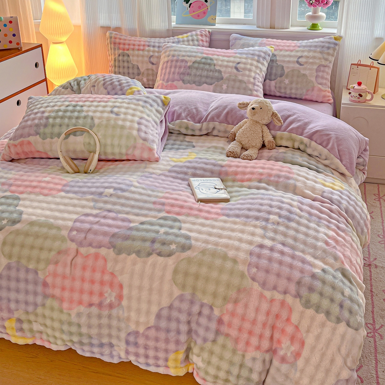 91家纺网 家纺一手货源 找家纺 典曼家纺 2025新款亲肤舒适保暖泡泡绒四件套 梦幻星空