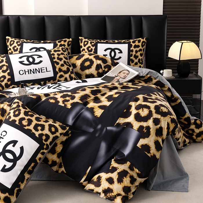 91家纺网 家纺一手货源 找家纺 （总）色鬼布艺高端家居主号 2025新款轻奢亲肤纯棉数码印花网红热款四件套