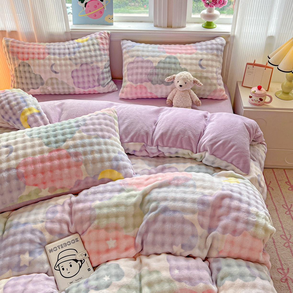 91家纺网 家纺一手货源 找家纺 典曼家纺 2025新款亲肤舒适保暖泡泡绒四件套 梦幻星空