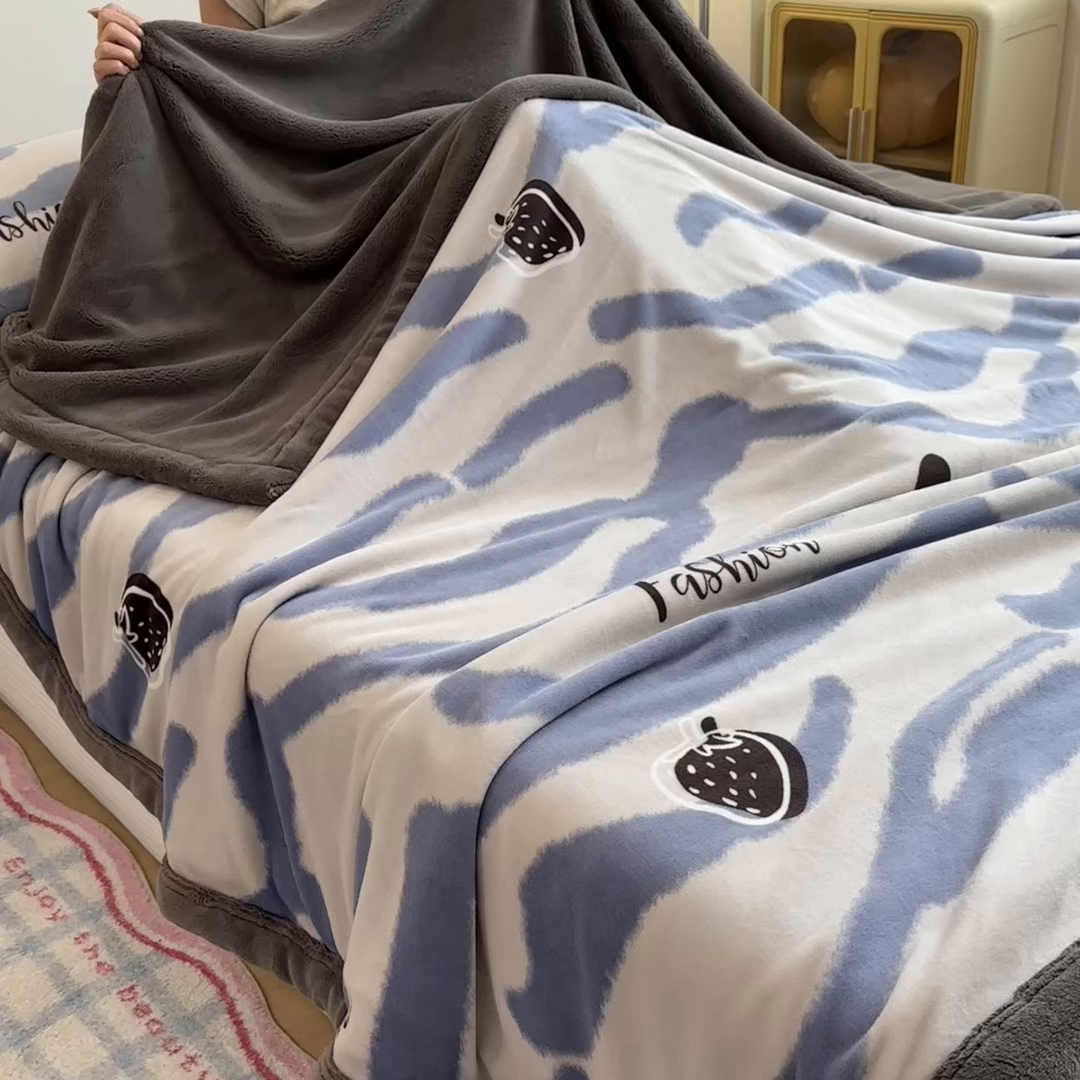 91家纺网 家纺一手货源 找家纺 慕木家纺 2025新款高克重印花牛奶绒云锦绒双层毛毯毛毯毯子（可供跨境提供买家秀） 双层毛毯-海洋之莓+灰