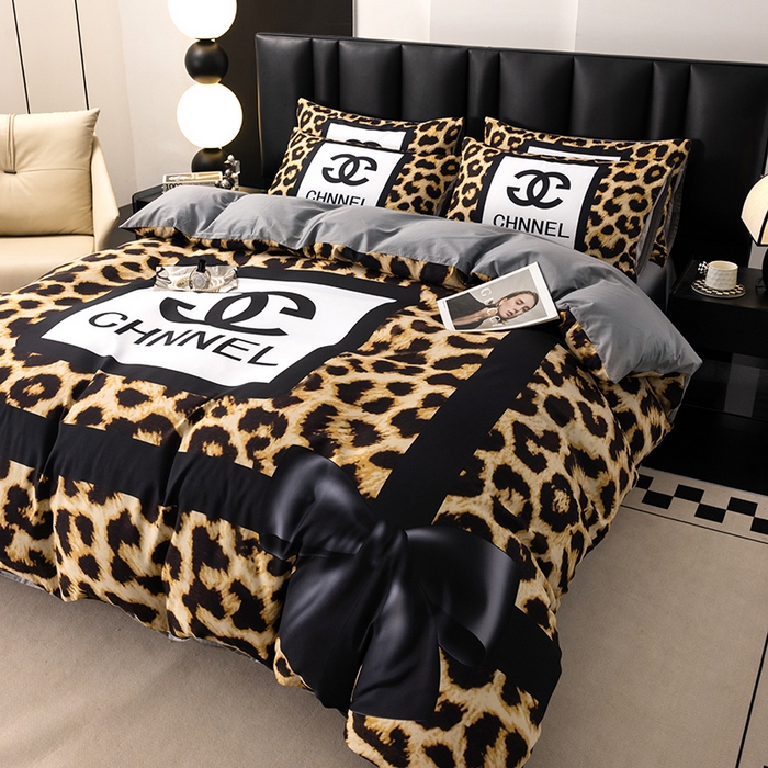 91家纺网 家纺一手货源 找家纺 色鬼布艺高端家居主号 2025新款轻奢亲肤纯棉数码印花网红热款四件套 豹纹香