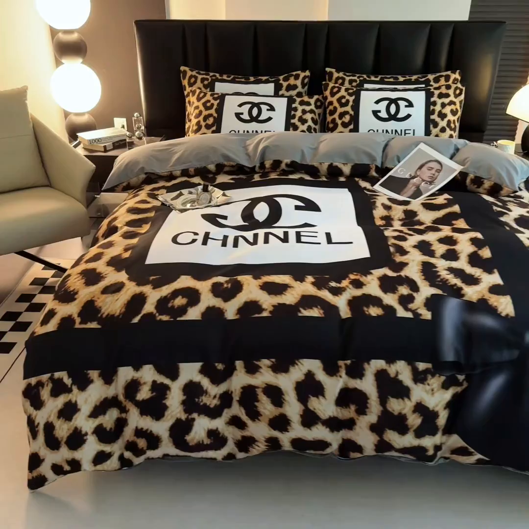 91家纺网 家纺一手货源 找家纺 色鬼布艺高端家居主号 2025新款轻奢亲肤纯棉数码印花网红热款四件套 豹纹香