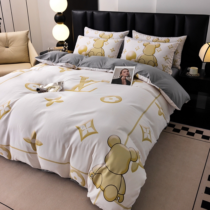 91家纺网 家纺一手货源 找家纺 色鬼布艺高端家居主号 2025新款轻奢亲肤纯棉数码印花网红热款四件套 白金V