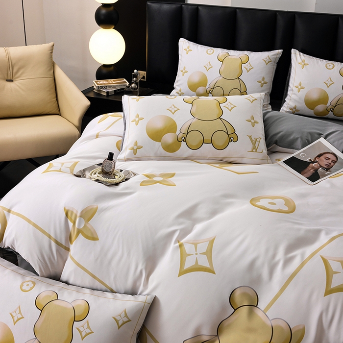 91家纺网 家纺一手货源 找家纺 色鬼布艺高端家居主号 2025新款轻奢亲肤纯棉数码印花网红热款四件套 白金V