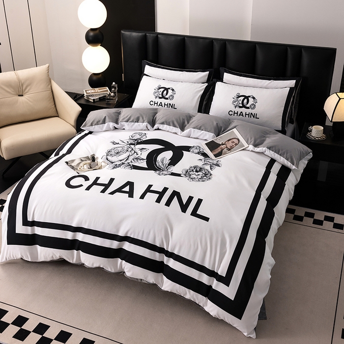 91家纺网 家纺一手货源 找家纺 色鬼布艺高端家居主号 2025新款轻奢亲肤纯棉数码印花网红热款四件套 白香花