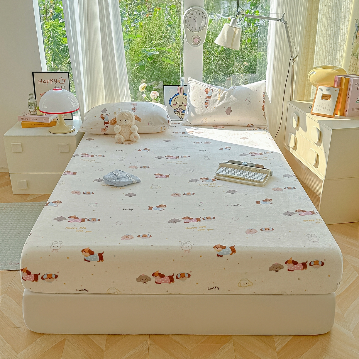 91家纺网 家纺一手货源 找家纺 沐芷 2025 加厚高克重牛奶绒床笠单件/床笠三件套  床笠款床罩床垫保护套罩 【绒】腊肠狗联盟