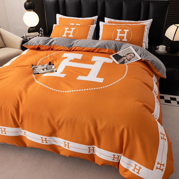 91家纺网 家纺一手货源 找家纺 色鬼布艺高端家居主号 2025新款轻奢亲肤纯棉数码印花网红热款四件套 大H