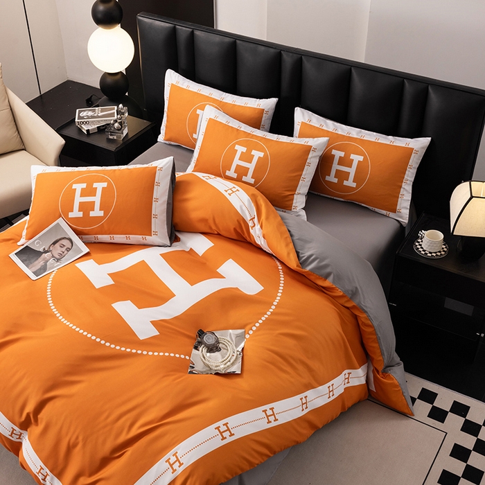 91家纺网 家纺一手货源 找家纺 色鬼布艺高端家居主号 2025新款轻奢亲肤纯棉数码印花网红热款四件套 大H