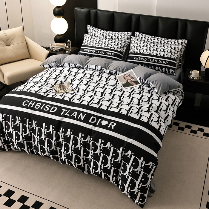 91家纺网 家纺一手货源 找家纺 色鬼布艺高端家居主号 2025新款轻奢亲肤纯棉数码印花网红热款四件套 黑白迪