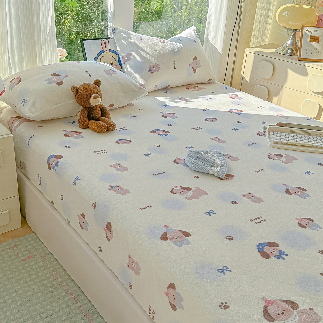 91家纺网 家纺一手货源 找家纺 沐芷 2025 加厚高克重牛奶绒床笠单件/床笠三件套  床笠款床罩床垫保护套罩 【绒】蓝波点印记