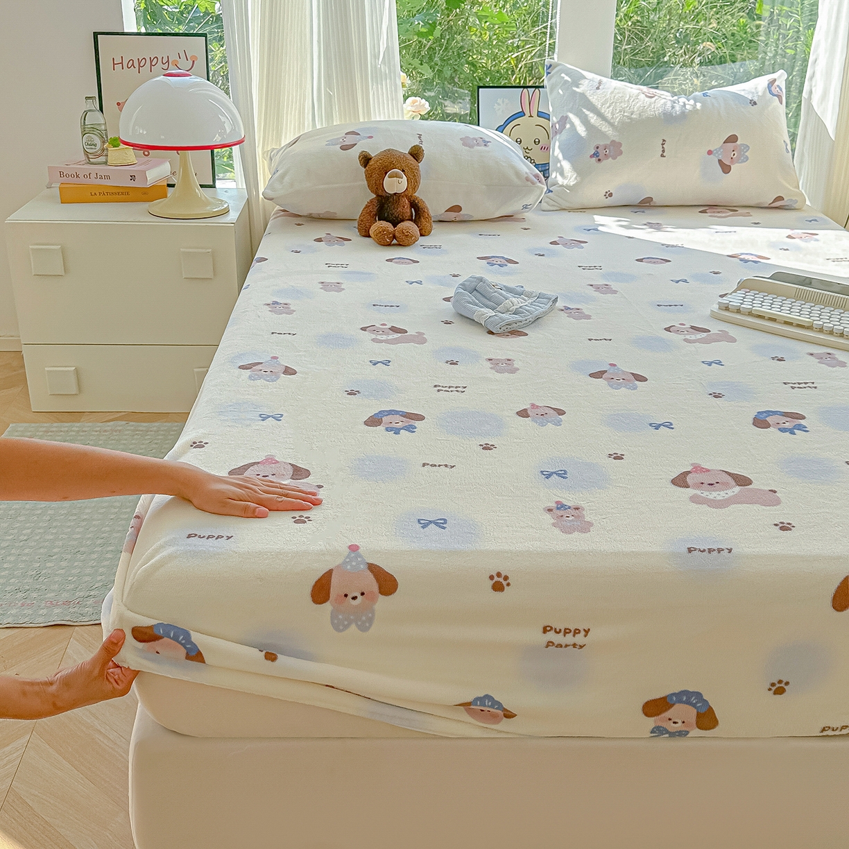 91家纺网 家纺一手货源 找家纺 沐芷 2025 加厚高克重牛奶绒床笠单件/床笠三件套  床笠款床罩床垫保护套罩 【绒】蓝波点印记