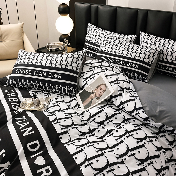 91家纺网 家纺一手货源 找家纺 色鬼布艺高端家居主号 2025新款轻奢亲肤纯棉数码印花网红热款四件套 黑白迪