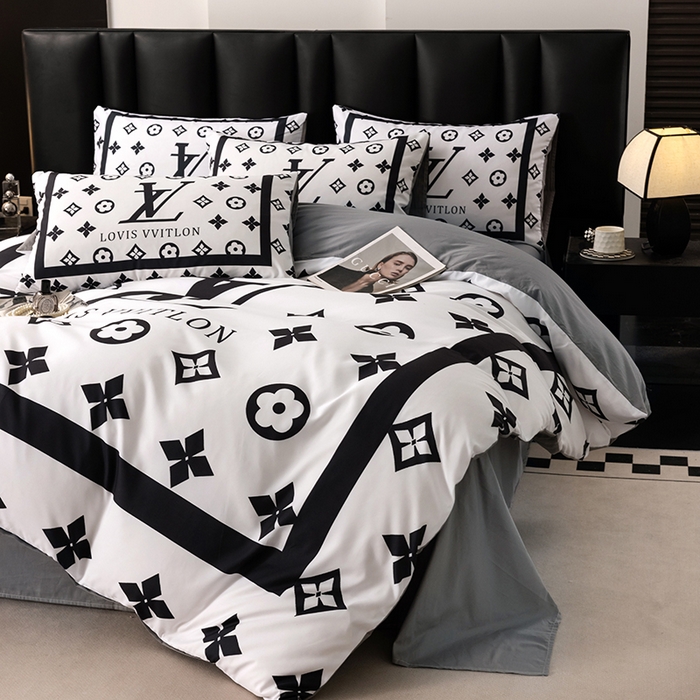 91家纺网 家纺一手货源 找家纺 色鬼布艺高端家居主号 2025新款轻奢亲肤纯棉数码印花网红热款四件套 黑白V