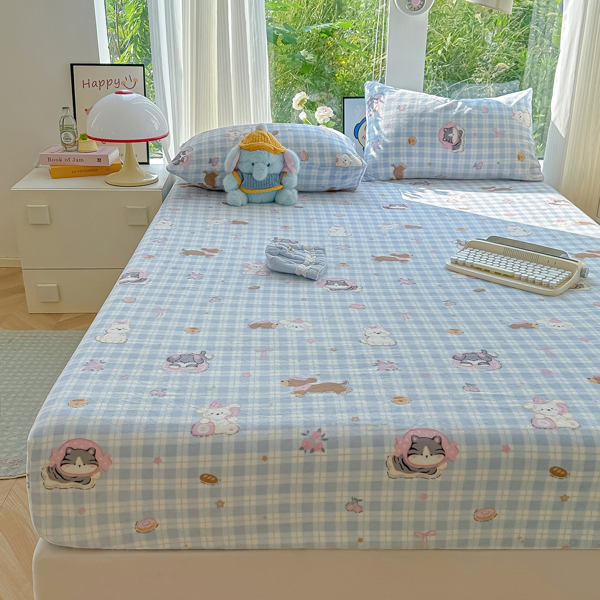 91家纺网 家纺一手货源 找家纺 沐芷 2025 加厚高克重牛奶绒床笠单件/床笠三件套  床笠款床罩床垫保护套罩 【绒】蓝色小窝