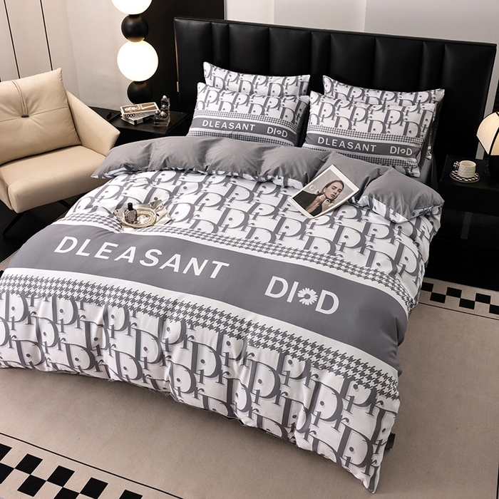 91家纺网 家纺一手货源 找家纺 色鬼布艺高端家居主号 2025新款轻奢亲肤纯棉数码印花网红热款四件套 灰迪