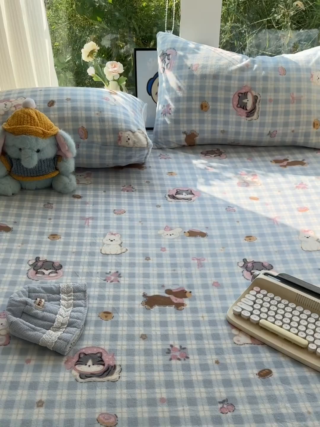 91家纺网 家纺一手货源 找家纺 沐芷 2025 加厚高克重牛奶绒床笠单件/床笠三件套  床笠款床罩床垫保护套罩 【绒】蓝色小窝