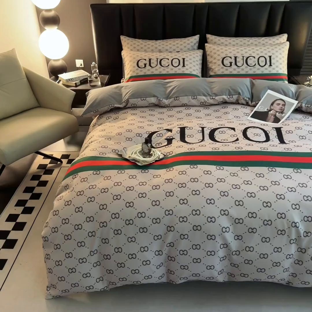 91家纺网 家纺一手货源 找家纺 色鬼布艺高端家居主号 2025新款轻奢亲肤纯棉数码印花网红热款四件套 咖古