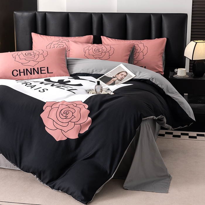 91家纺网 家纺一手货源 找家纺 色鬼布艺高端家居主号 2025新款轻奢亲肤纯棉数码印花网红热款四件套 慕斯小姐