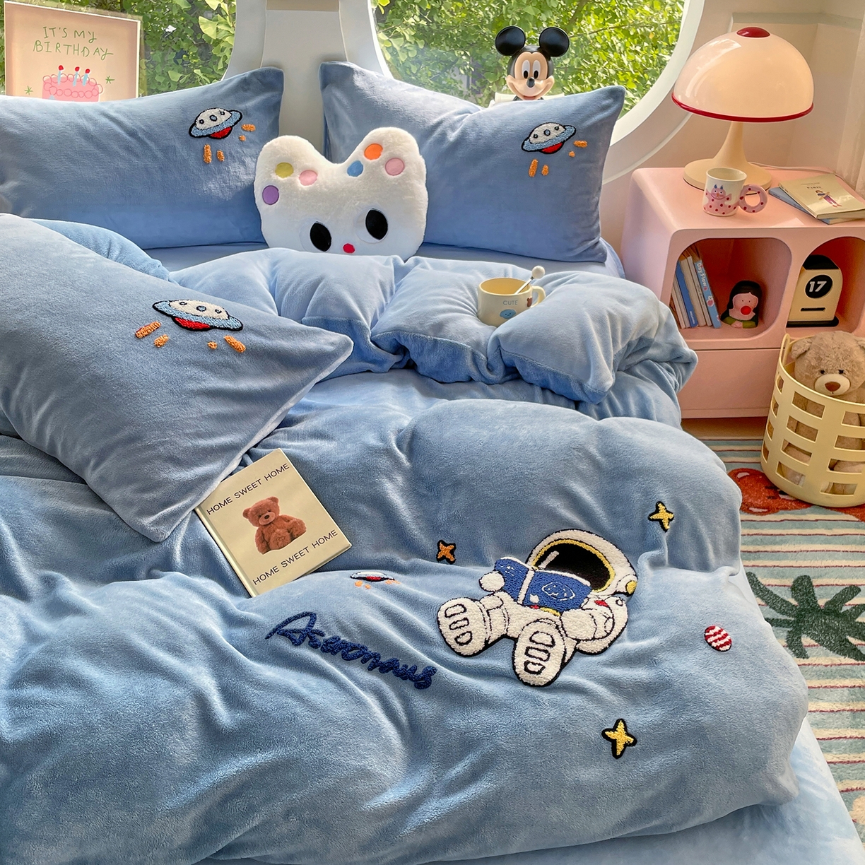 优卡迪家纺馆 2025新款牛奶绒毛巾绣四件套 下载文件包含买家秀 宇航员-蓝灰